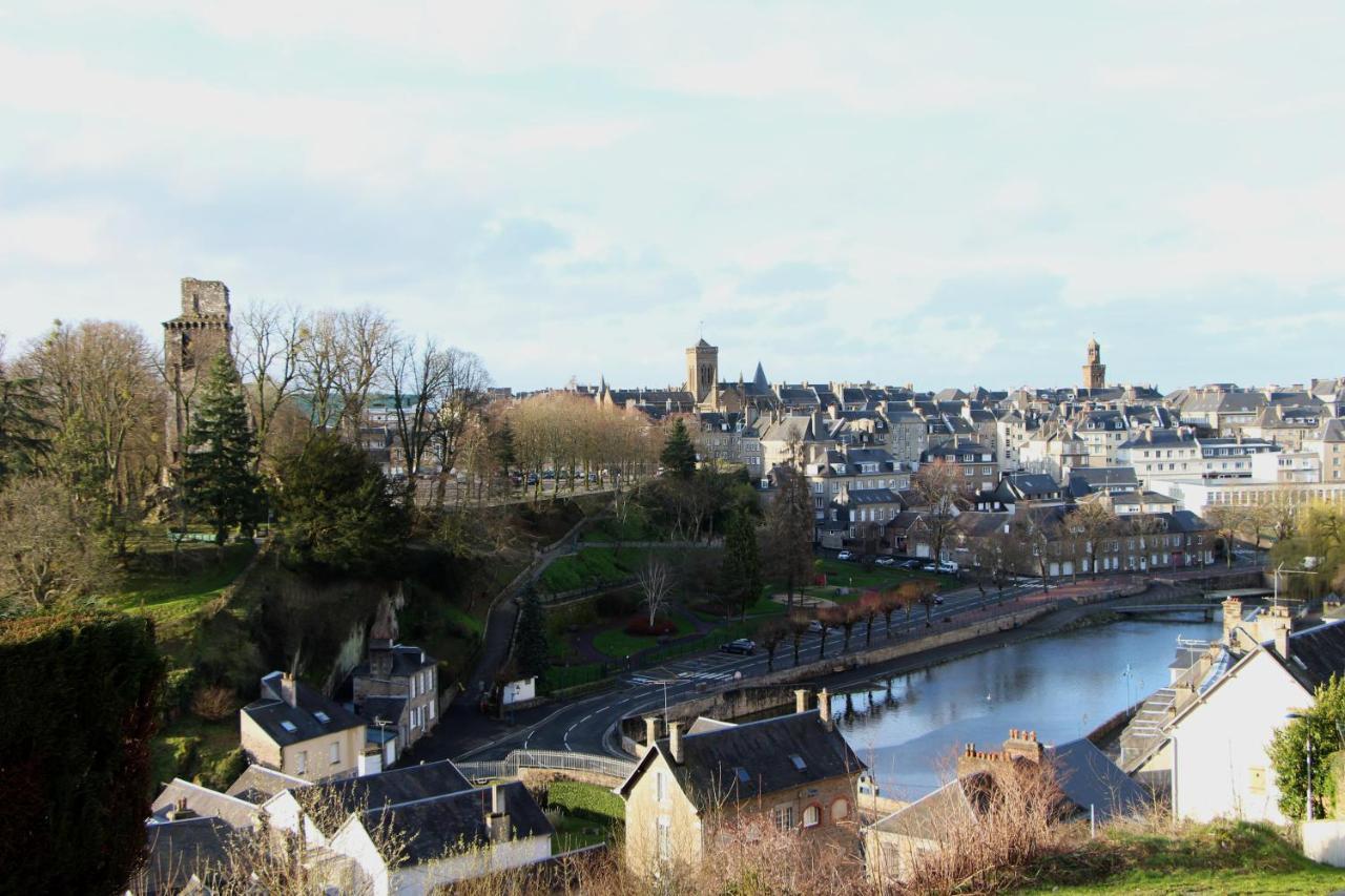 Maison Gite A Vire Normandie エクステリア 写真
