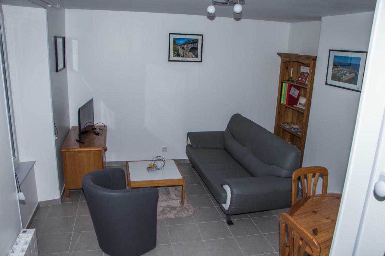 Maison Gite A Vire Normandie エクステリア 写真